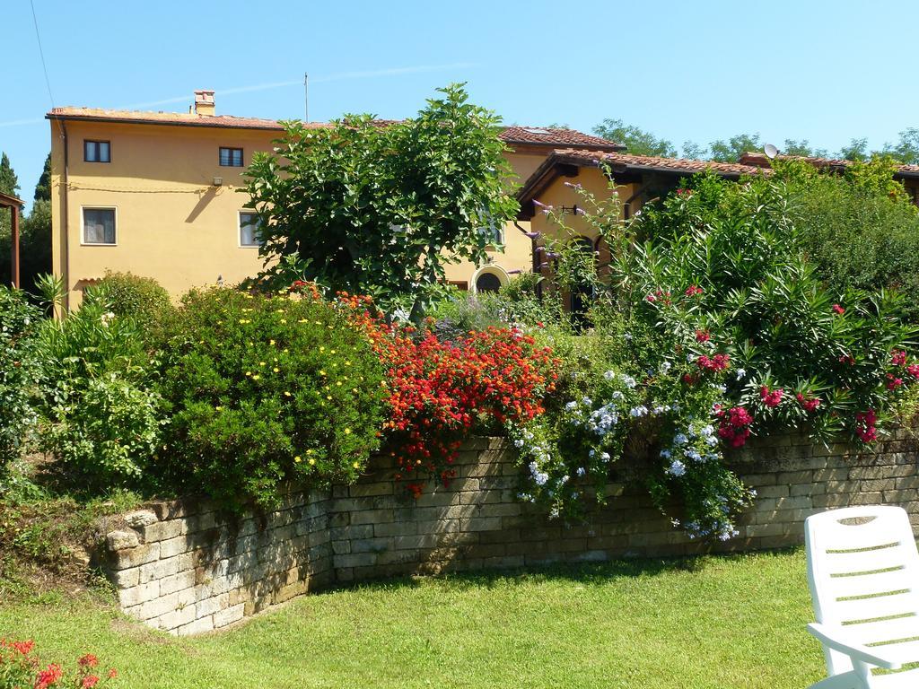 Agriturismo Poggio Al Tesoro Crespina Quarto foto