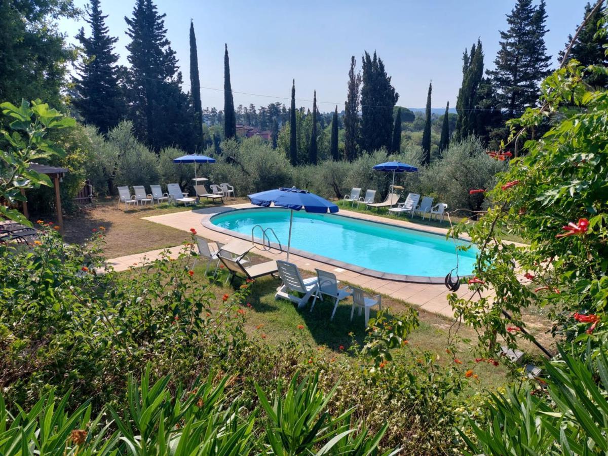 Agriturismo Poggio Al Tesoro Crespina Exterior foto